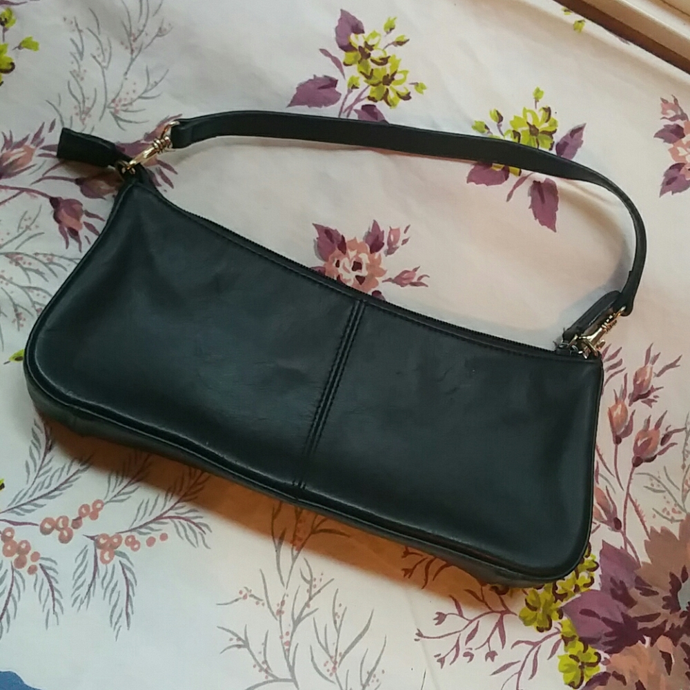 Giani Bernini leather clutch